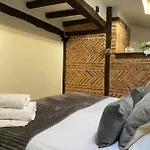 Casa Parejas - La Casa De Quintanilla 1 *