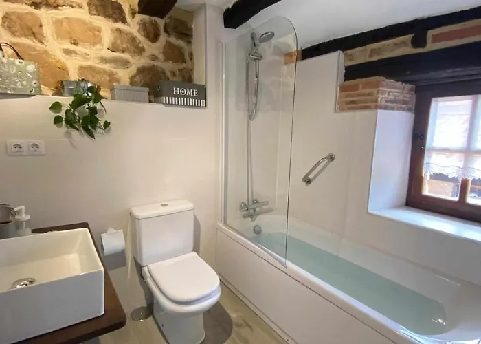 Casa Parejas - La Casa De Quintanilla 1 *